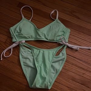 TARGET BIKINI